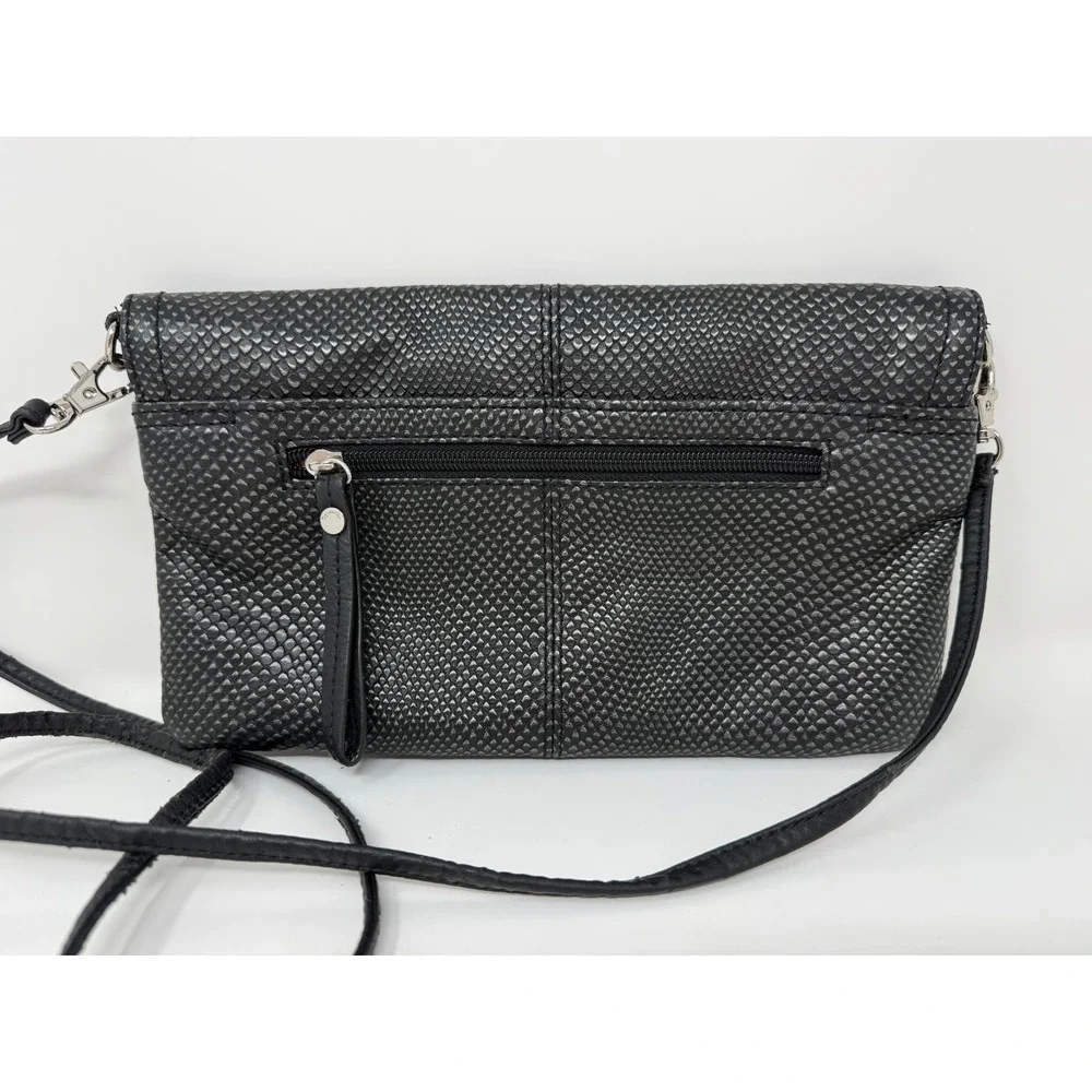 Tignanello Black Snakeskin Embossed Leather Crossbody Envelope‎ Clutch Bag